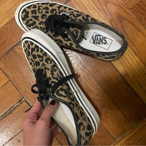 Women’s Leopard Lace Up Vans